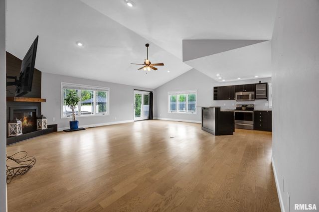 7216 S RIDGEBROOK Drive, Mapleton, IL 61547