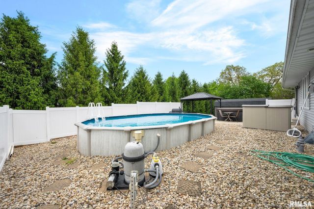 7216 S RIDGEBROOK Drive, Mapleton, IL 61547