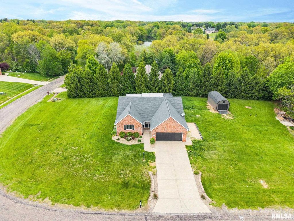 7216 S RIDGEBROOK Drive, Mapleton, IL 61547