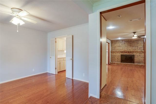 615 Oxford Drive, Sherman, TX 75092