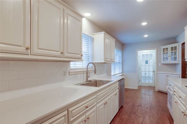 615 Oxford Drive, Sherman, TX 75092