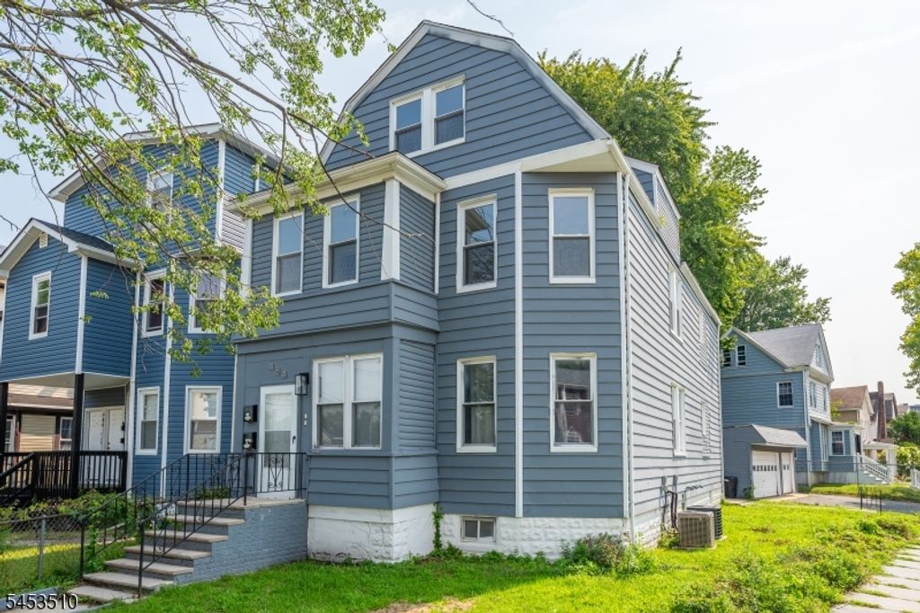484 Prospect St, East Orange City, NJ 07017 — exterior