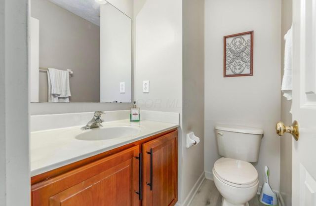 4402 Pantonbury Street, New Albany, OH 43054