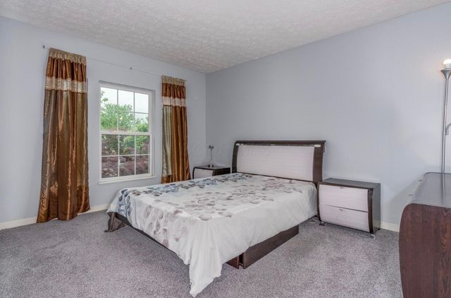 4402 Pantonbury Street, New Albany, OH 43054