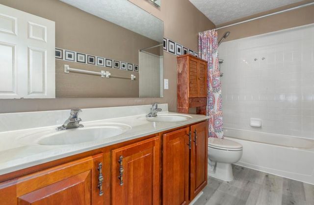 4402 Pantonbury Street, New Albany, OH 43054