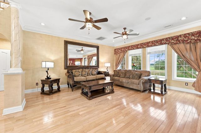 2366 Island Way, Little River, SC 29566