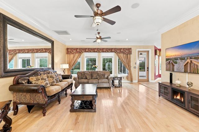 2366 Island Way, Little River, SC 29566