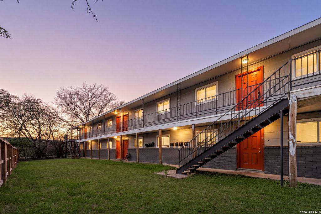 2807 Observation, San Antonio, TX 78227