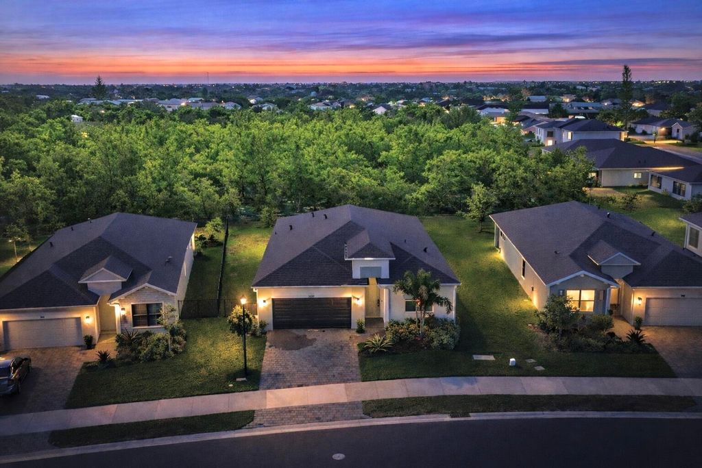 2099 NE Cedar Drive, Jensen Beach, FL 34957