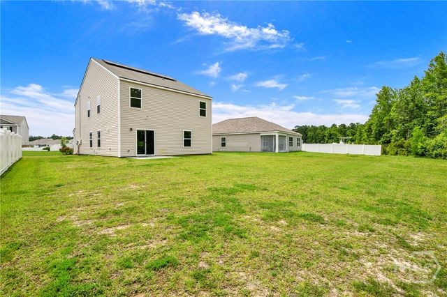 126 Tobago Circle, Guyton, GA 31312