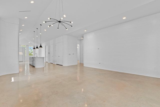 109 Rough Creek RD, Georgetown, TX 78628