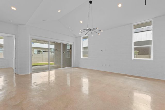 109 Rough Creek RD, Georgetown, TX 78628