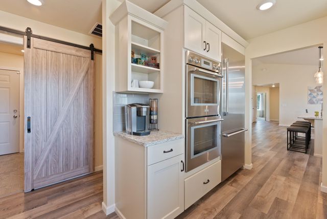 27907 N Bruce Rd, Chattaroy, WA 99003