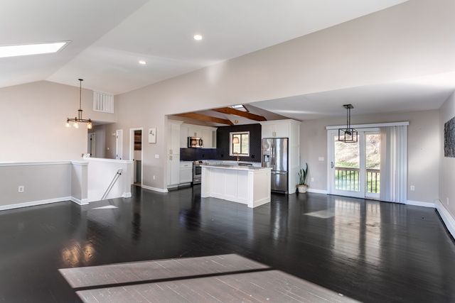 44 Princess Wenonah Drive, Shelton, CT 06484