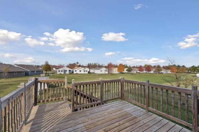 1863 Island View Circle, Hutchinson, MN 55350