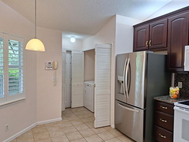 1747 Banyan Creek Court, Boynton Beach, FL 33436