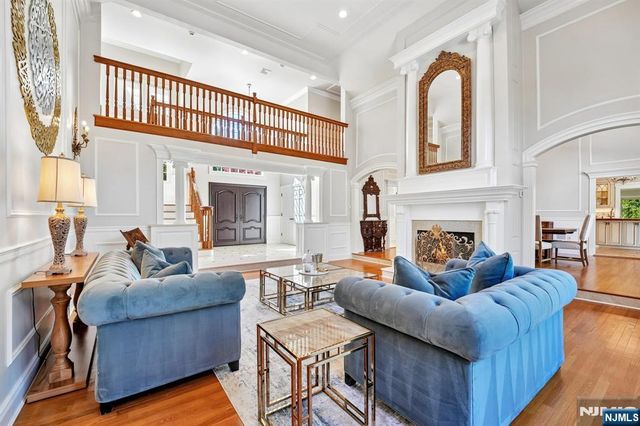 554 Hampton Hill Road, Franklin Lakes, NJ 07417