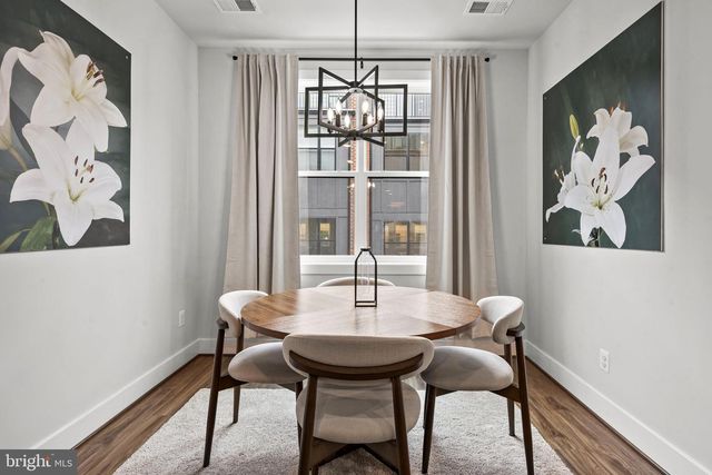 4966 LACHLAN MEWS, Alexandria, VA 22304