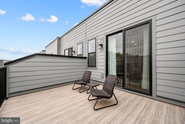4966 LACHLAN MEWS, Alexandria, VA 22304