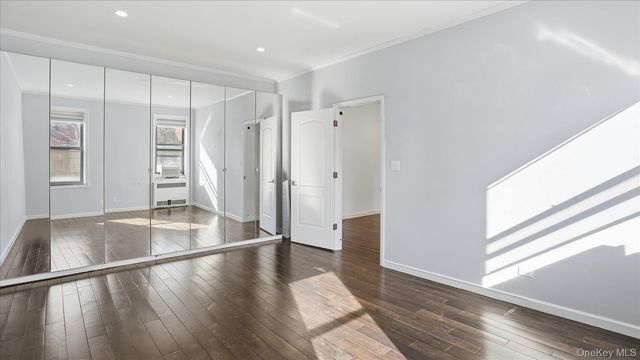 21 Barstow Road 6C, Great Neck, NY 11021