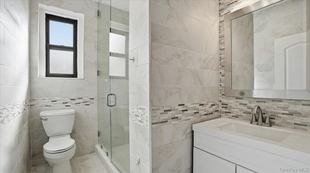 21 Barstow Road 6C, Great Neck, NY 11021