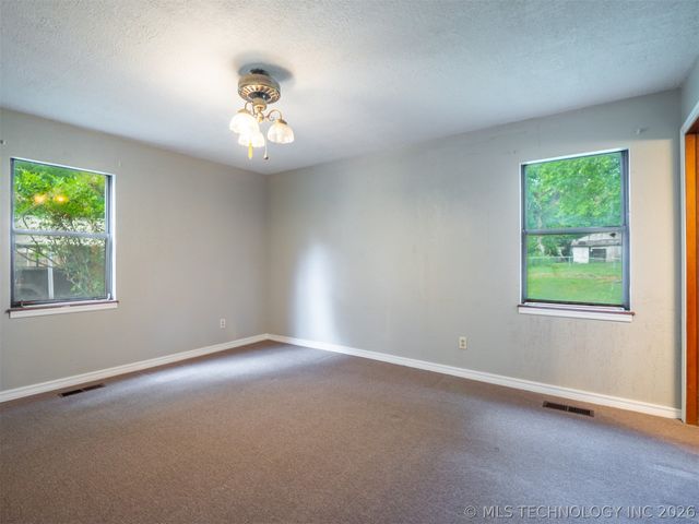 350 SW 4th Street, Krebs, OK 74554