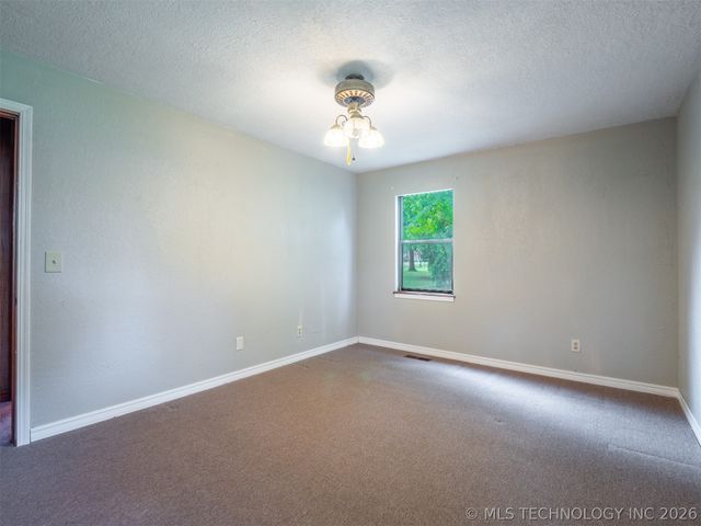 350 SW 4th Street, Krebs, OK 74554