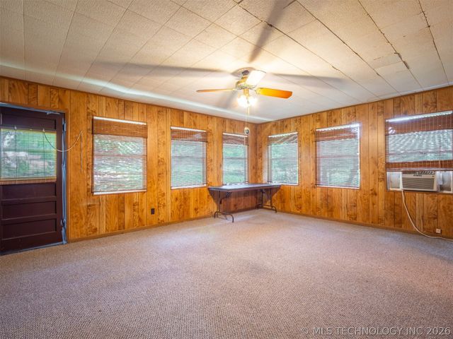 350 SW 4th Street, Krebs, OK 74554