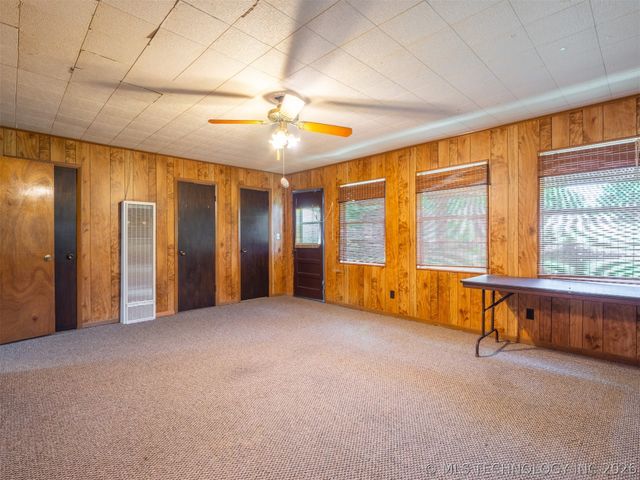 350 SW 4th Street, Krebs, OK 74554
