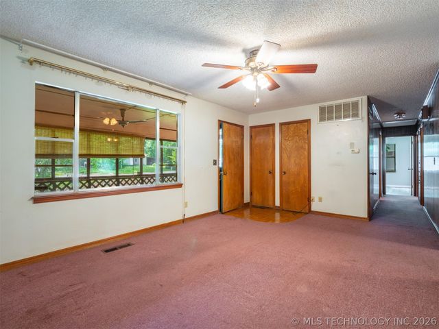 350 SW 4th Street, Krebs, OK 74554