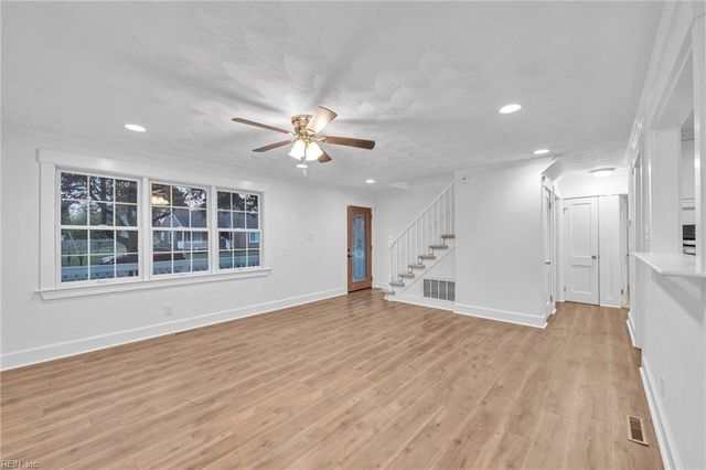 113 Westonia RD, Chesapeake, VA 23323