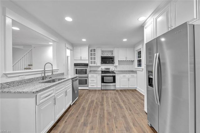 113 Westonia RD, Chesapeake, VA 23323