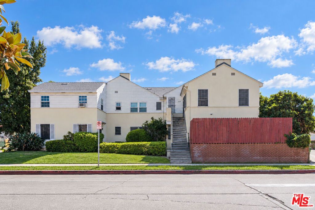 1036 S Genesee Avenue, Los Angeles, CA 90019 — exterior
