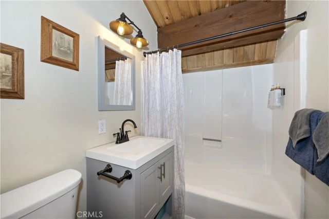 551 Conklin Road, Big Bear Lake, CA 92315