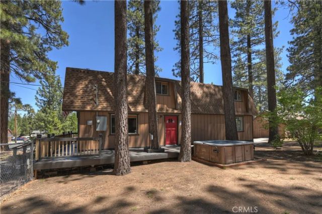 551 Conklin Road, Big Bear Lake, CA 92315