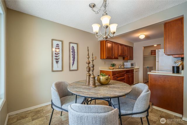7301 N Skyview Place #B201, Tacoma, WA 98406