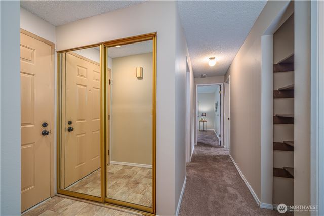 7301 N Skyview Place #B201, Tacoma, WA 98406