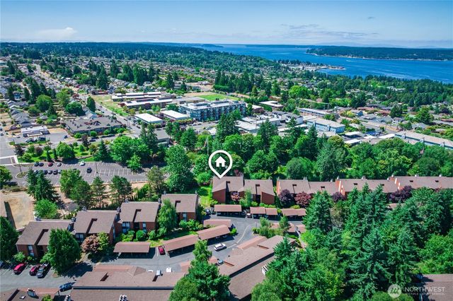 7301 N Skyview Place #B201, Tacoma, WA 98406
