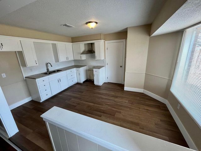 4108 Villa Drive, Plainview, TX 79072