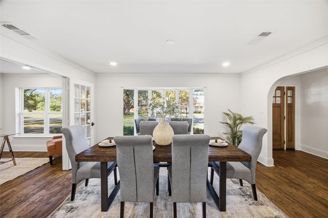 6116 E University Boulevard, Dallas, TX 75214