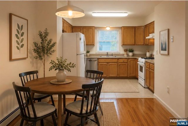 108 Parkview Drive, Teaneck, NJ 07666