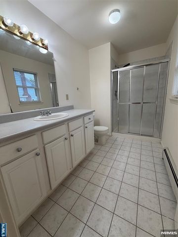 108 Parkview Drive, Teaneck, NJ 07666