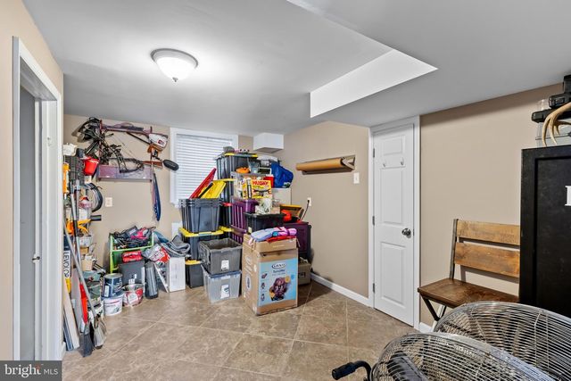 7580 BEACH DR, Pasadena, MD 21122