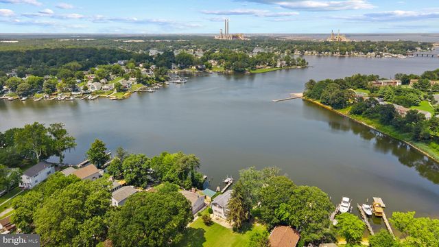 7580 BEACH DR, Pasadena, MD 21122