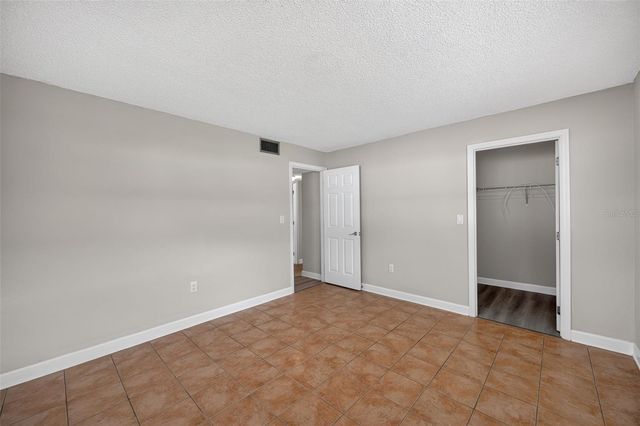 4780 COVE CIRCLE STREET 103, St Petersburg, FL 33708