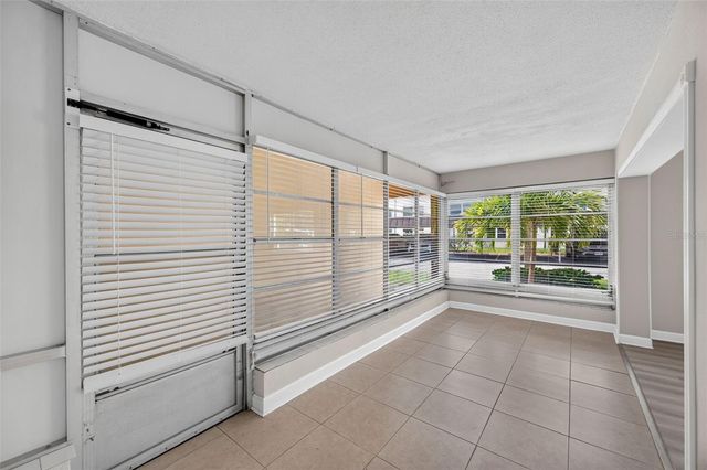 4780 COVE CIRCLE STREET 103, St Petersburg, FL 33708