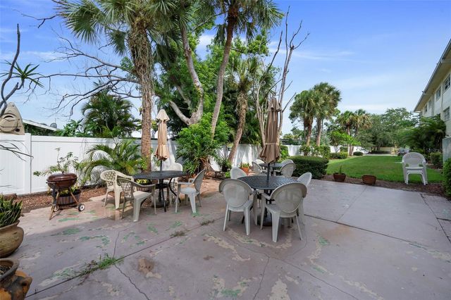 4780 COVE CIRCLE STREET 103, St Petersburg, FL 33708