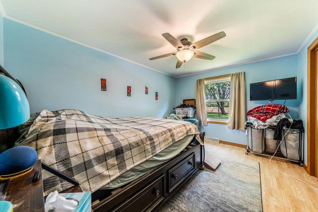 N8053 HICKORY ROAD, Bear Creek, WI 54922