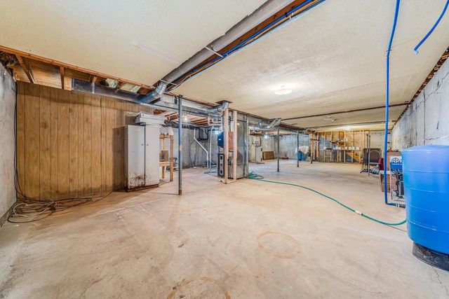 N8053 HICKORY ROAD, Bear Creek, WI 54922