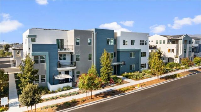 187 Biome 187, Irvine, CA 92618